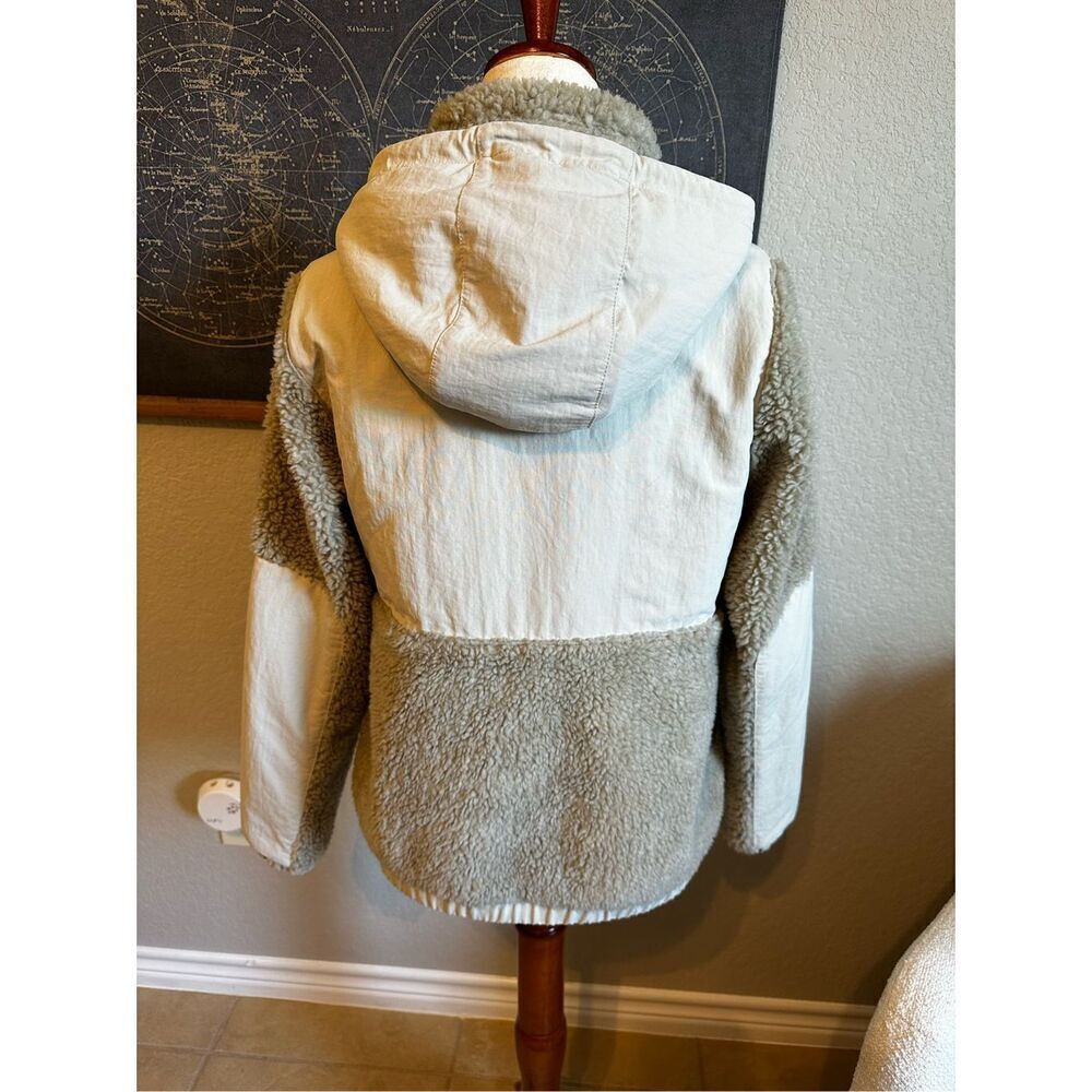 NWOT Patagonia Pelican Tan Fleece Shelled Retro-X Sherpa Pullover Jacket Small - Picture 4 of 16